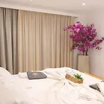 빌라 Exclusive Olive & Herb Villa, Mountain To Sea Views, Rhodes *