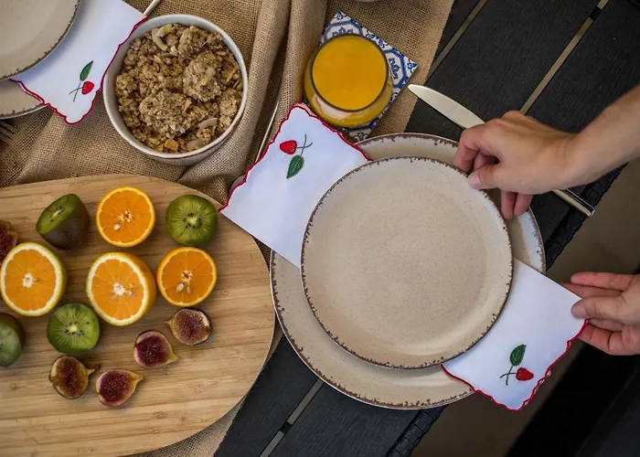 Exclusive Olive & Herb Villa, Mountain To Sea Views, Rhodes فيلة