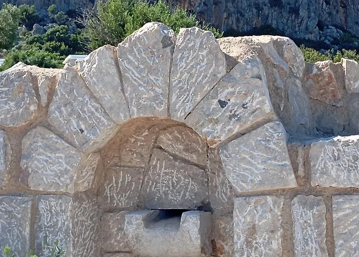 Exclusive Olive & Herb Villa, Mountain To Sea Views, Rhodes فيلة أفانتو