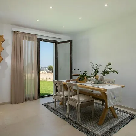 Relax In Nature, Agrotourism With Sea & Mountain Views, Emarmene Vila *